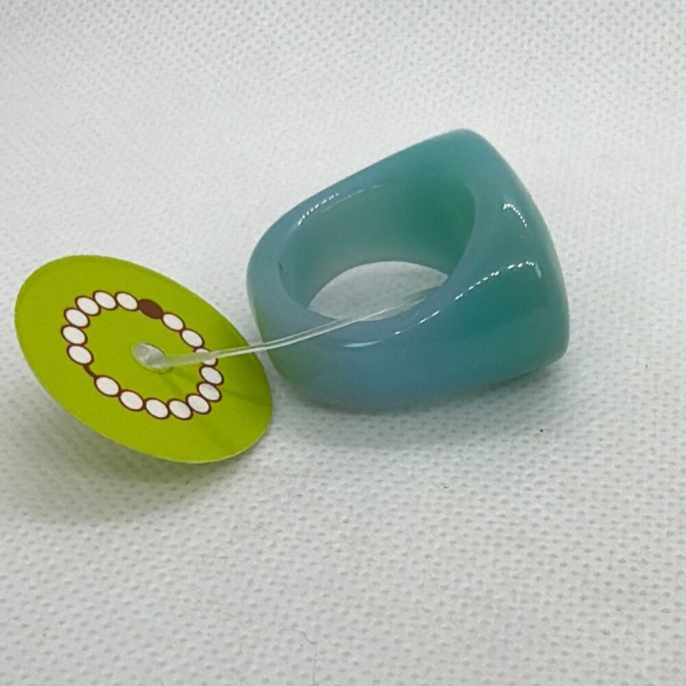 Retired Chloe Laclau Rio Resin Dome Ring 2008 Deadstock NWT Sz 9 Boutique Brazil - Picture 12 of 16